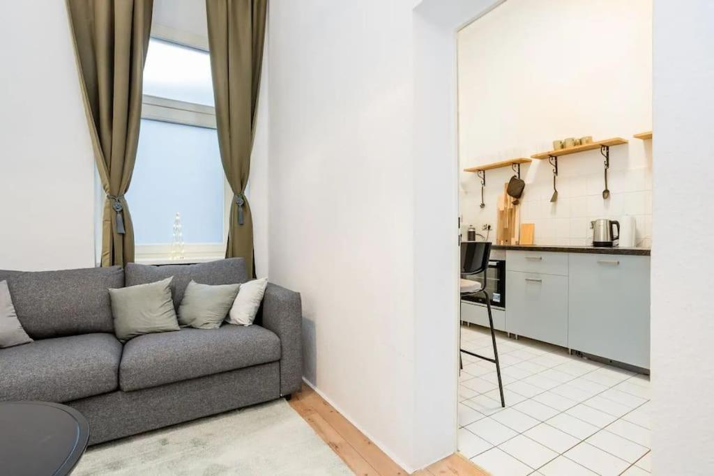 Newly Furnished Apartment For Up To 6 People Berlin Dış mekan fotoğraf
